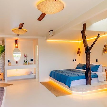 Outro Beach Hotel קומבוקו מראה חיצוני תמונה