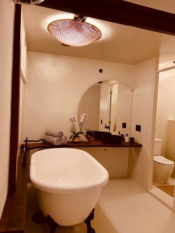 Outro Beach Hotel קומבוקו מראה חיצוני תמונה